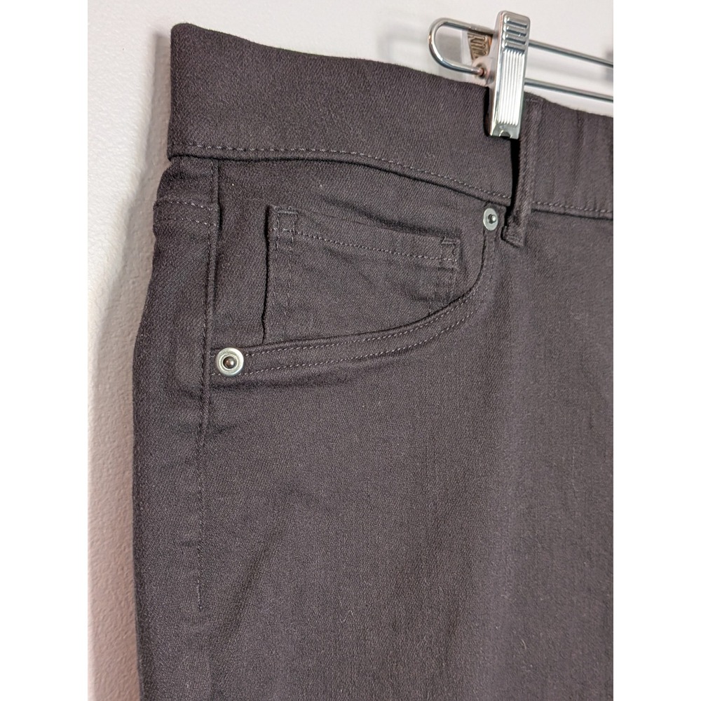 Time and Tru Womens Black High Rise Capri (NWT)Pull On Stretch Pants Size 18W - Picture 2 of 7